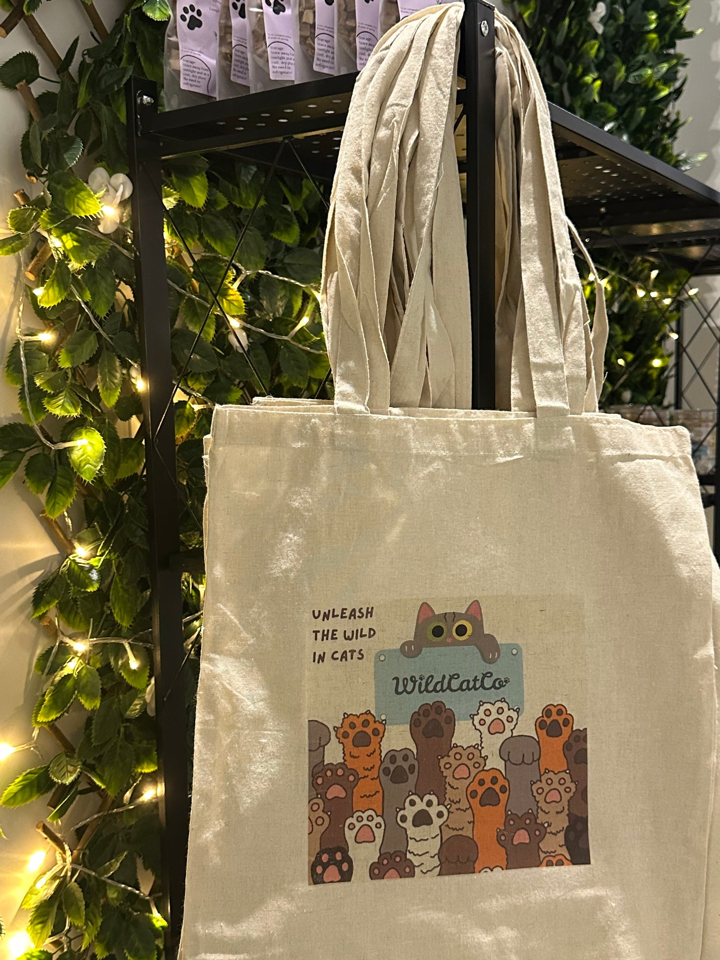 Wild cats tote bag
