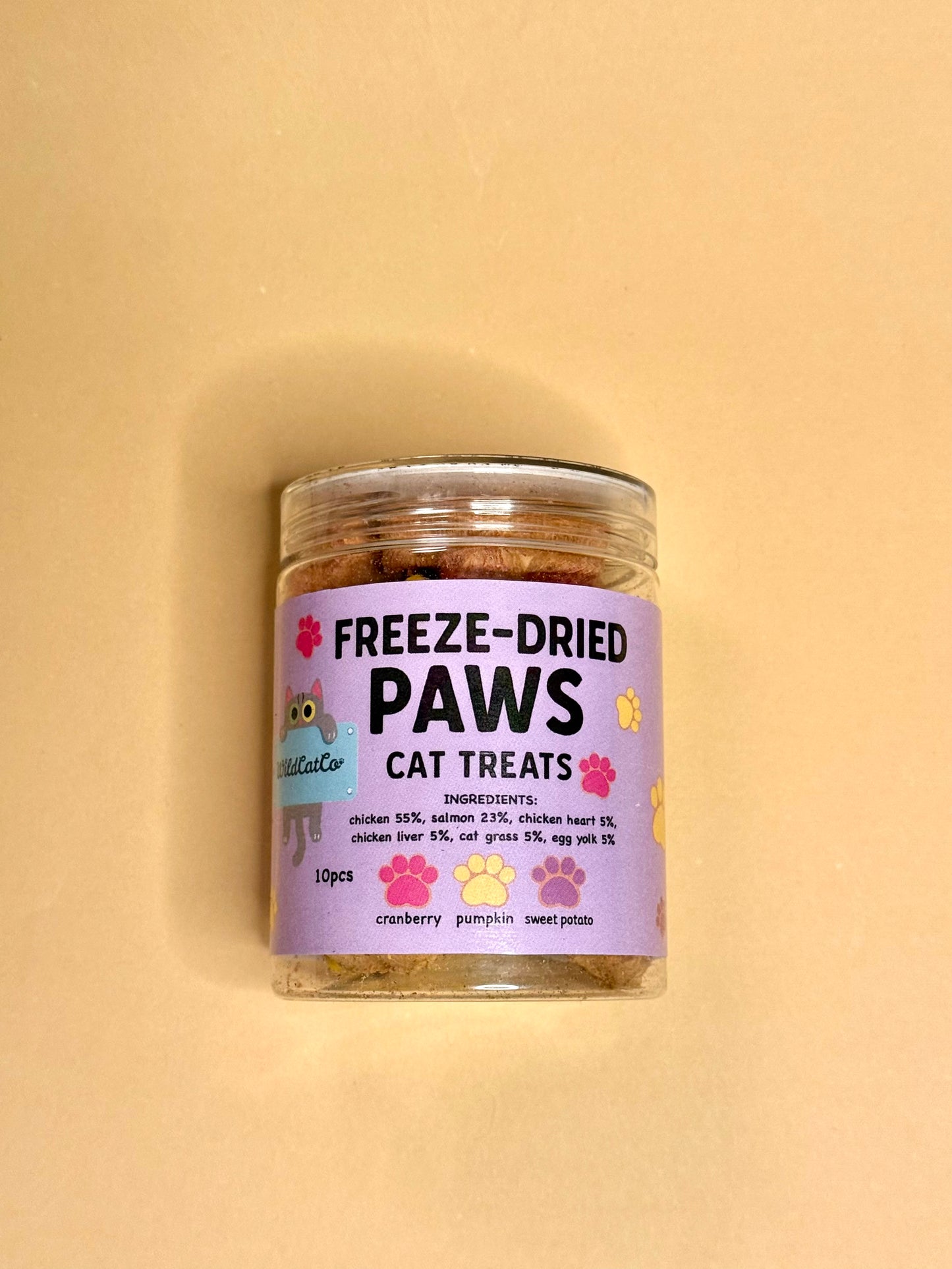Freeze dried chicken paws
