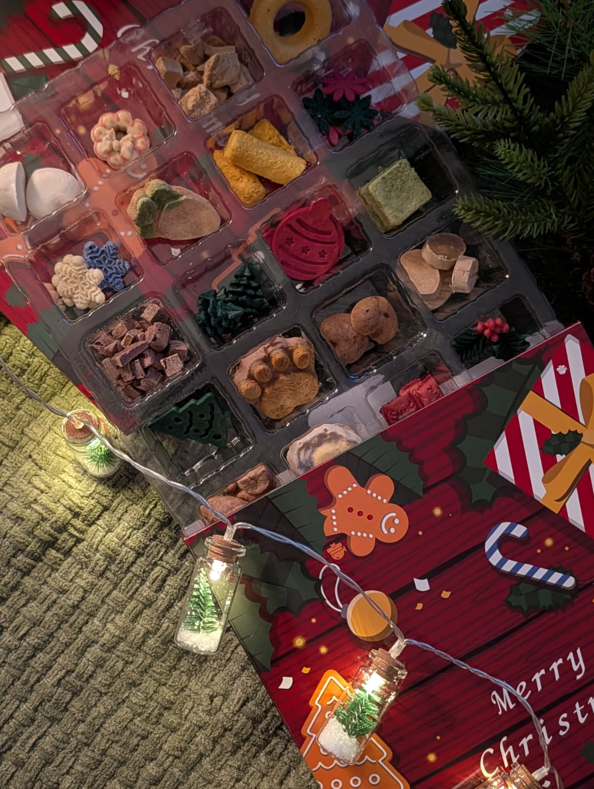 Essential Cat & Dog Advent Calendar